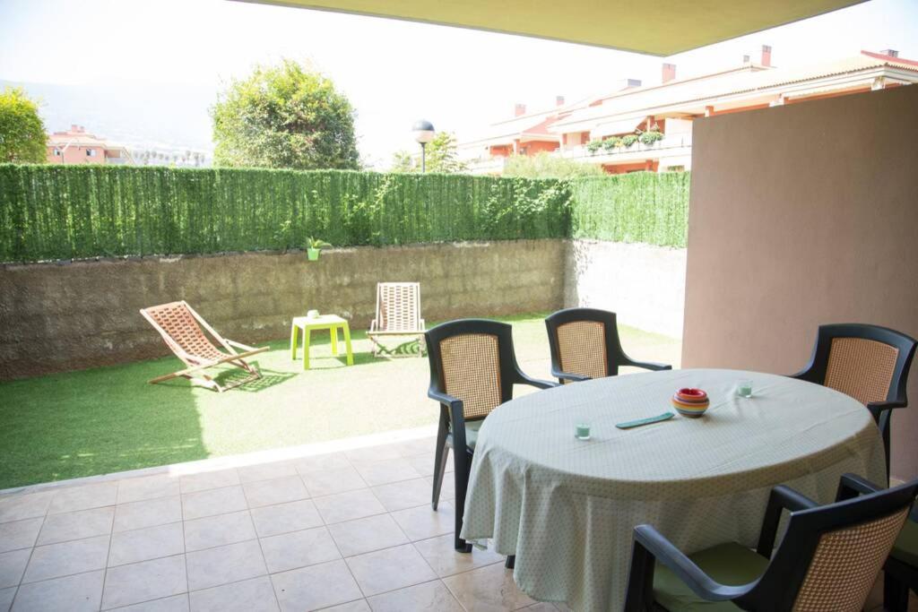 Cozy Apartment With Terrace, Teide Views And Swimmingpool Puerto de la Cruz  Bagian luar foto