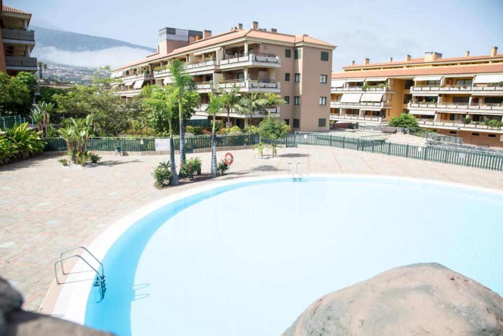 Cozy Apartment With Terrace, Teide Views And Swimmingpool Puerto de la Cruz  Bagian luar foto