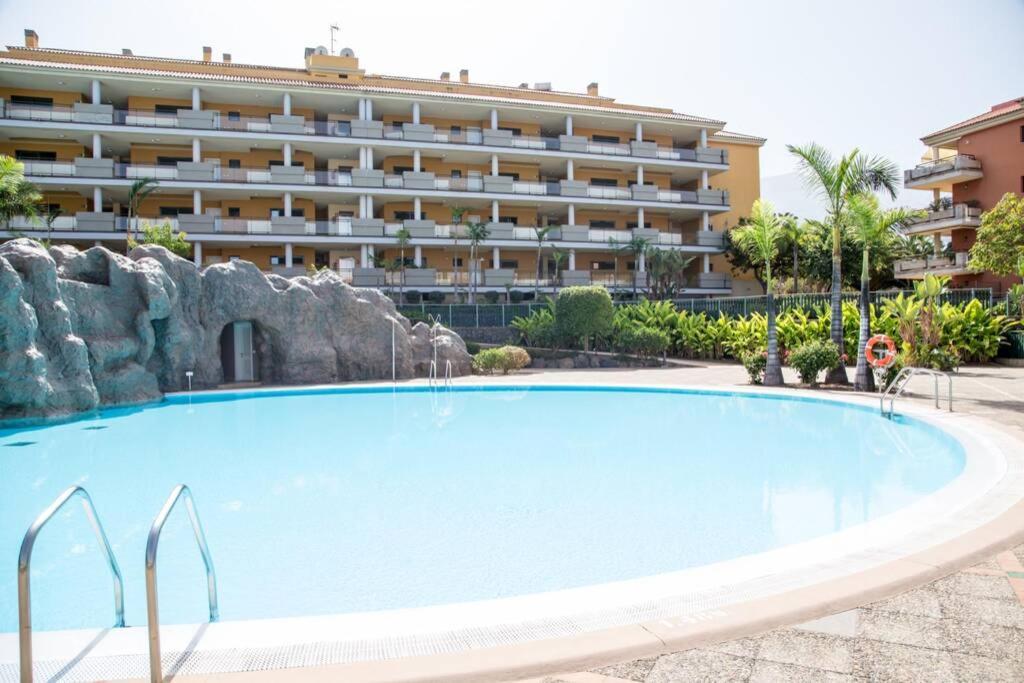 Cozy Apartment With Terrace, Teide Views And Swimmingpool Puerto de la Cruz  Bagian luar foto